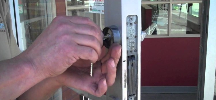 commercial door lock repair Petaluma